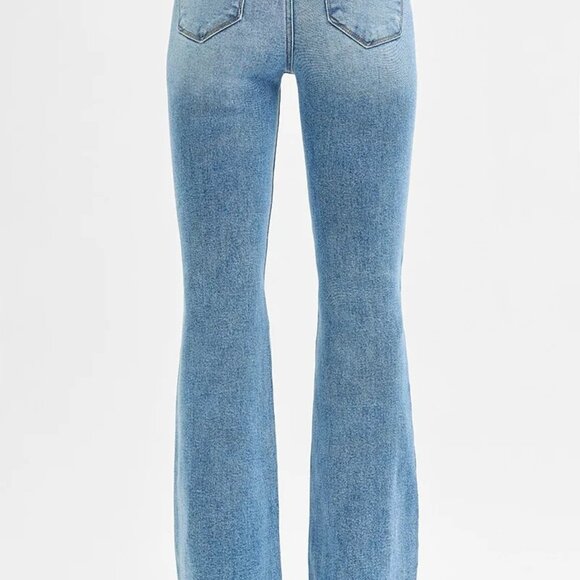 RISEN Full Size Tummy Control Elastic Band High Rise Flare Jeans Plus Size - Picture 5 of 7